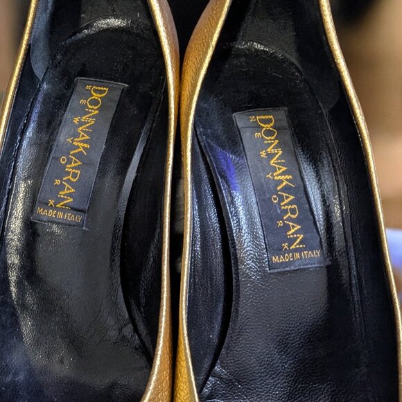 Vintage Donna Karan Leather Gold Metallic Heels, Size 5.5 Women's Pumps - Picture 6 of 6